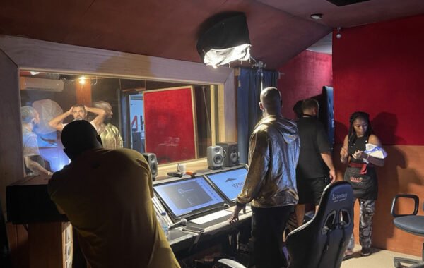 Instant studio