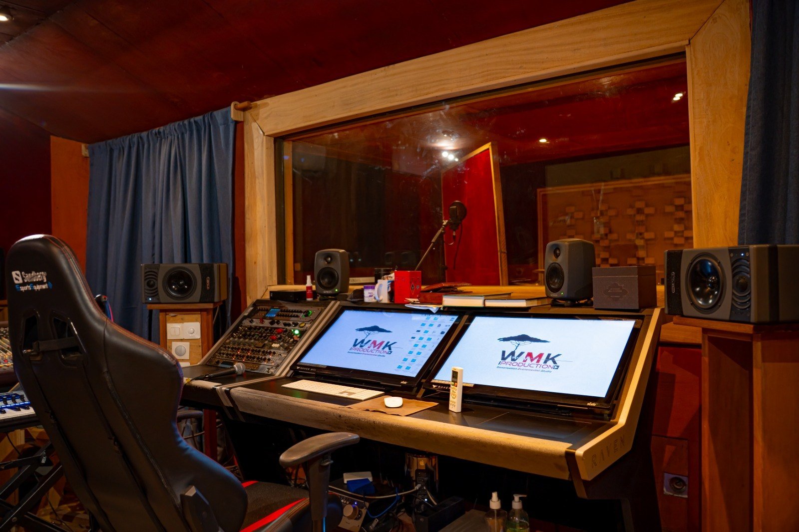 WMK Production — Studio